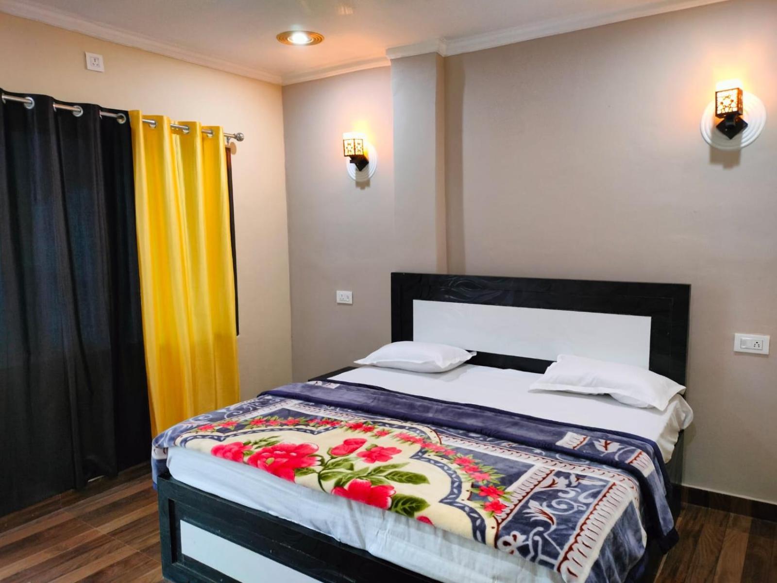 Mohit Paying Guest House Варанасі Екстер'єр фото