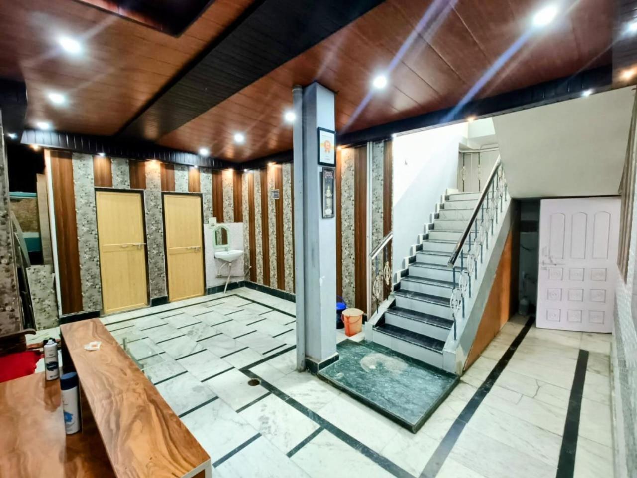 Mohit Paying Guest House Варанасі Екстер'єр фото