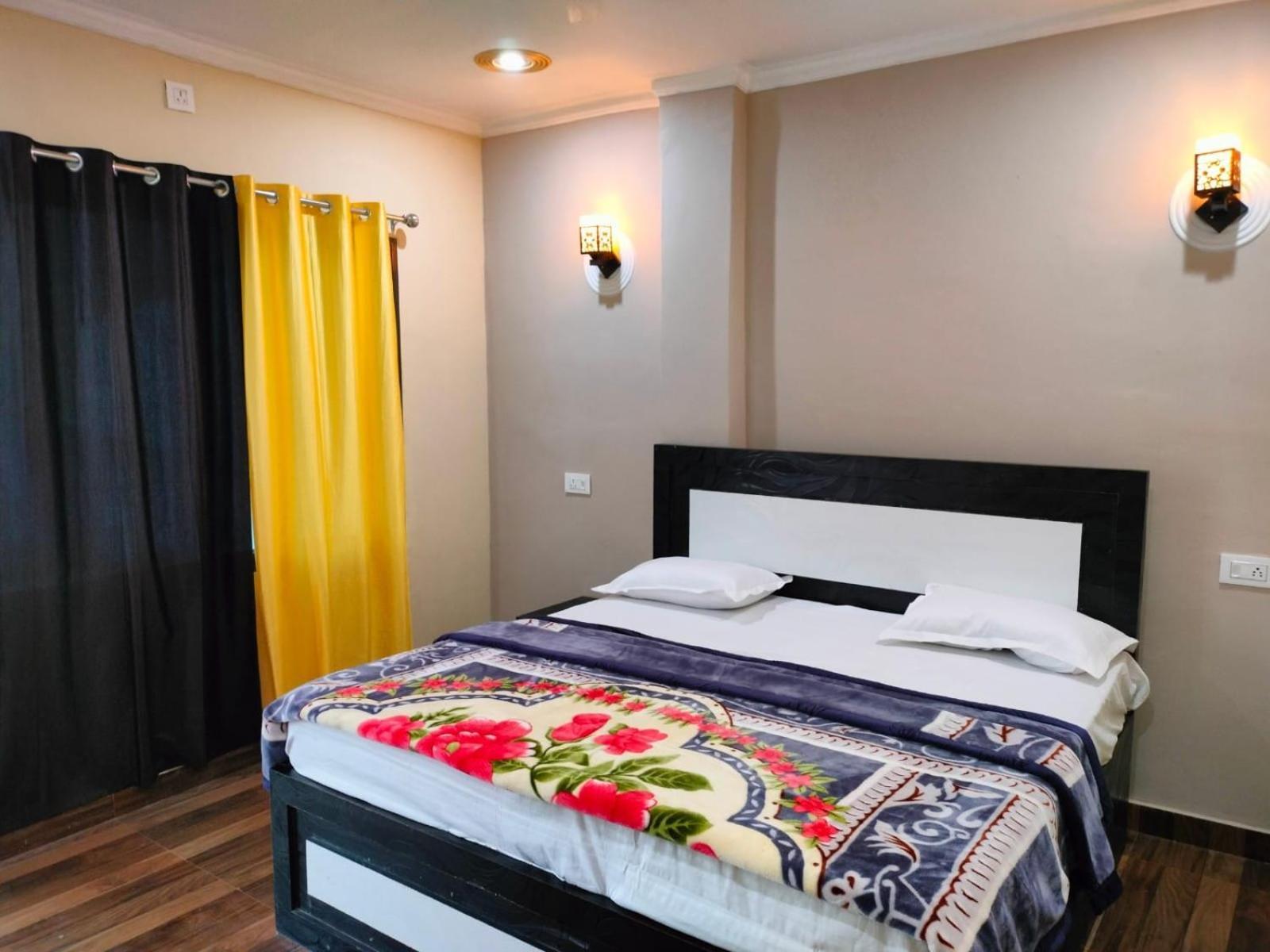 Mohit Paying Guest House Варанасі Екстер'єр фото