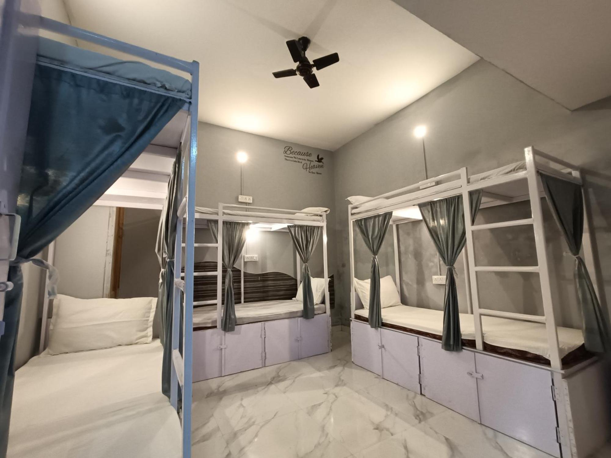 Mohit Paying Guest House Варанасі Екстер'єр фото